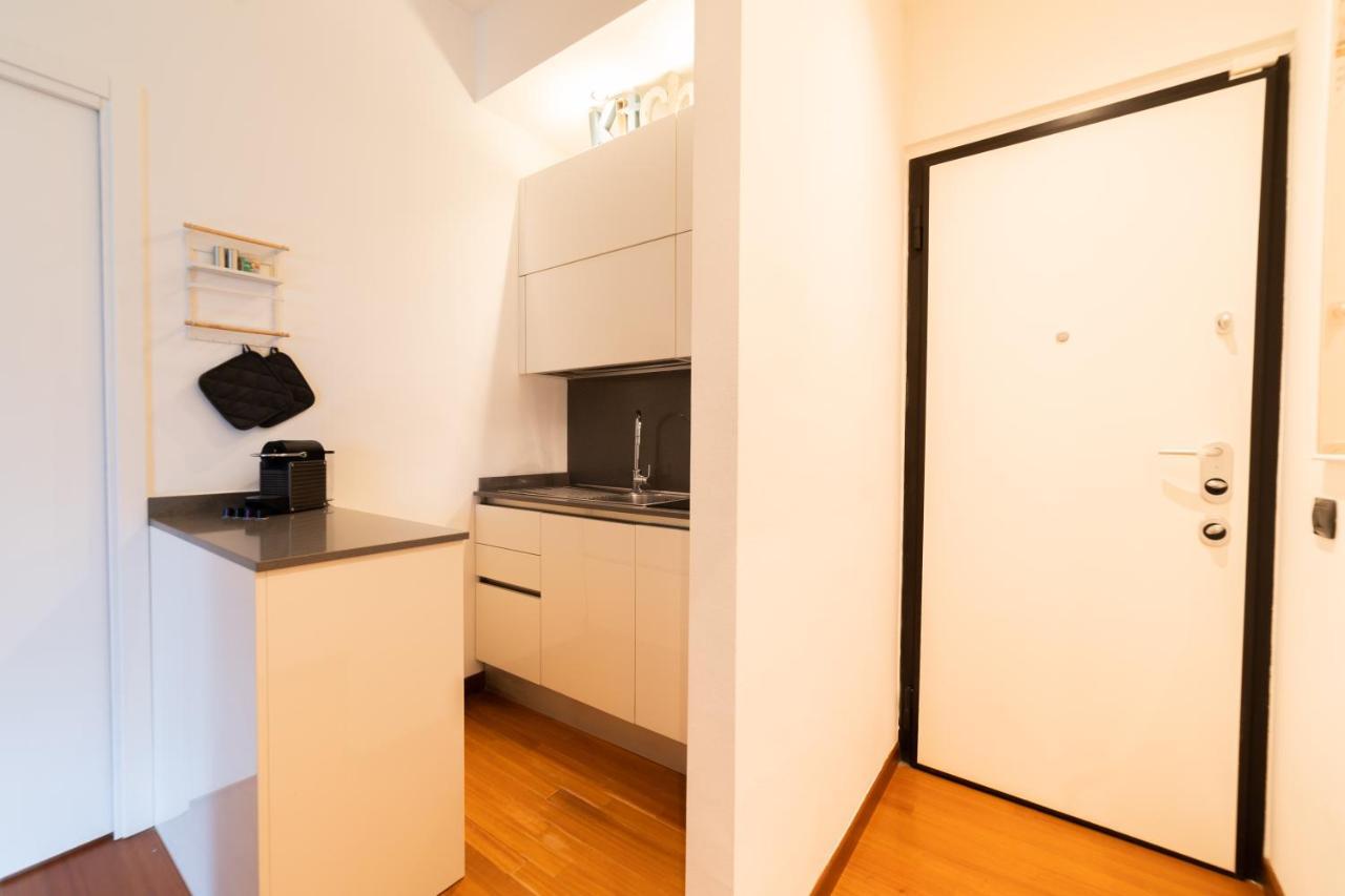 Citylife-fiera Nuovo Con Wifi & Netflix Appartamento *